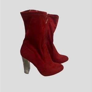Wild diva red suede boots